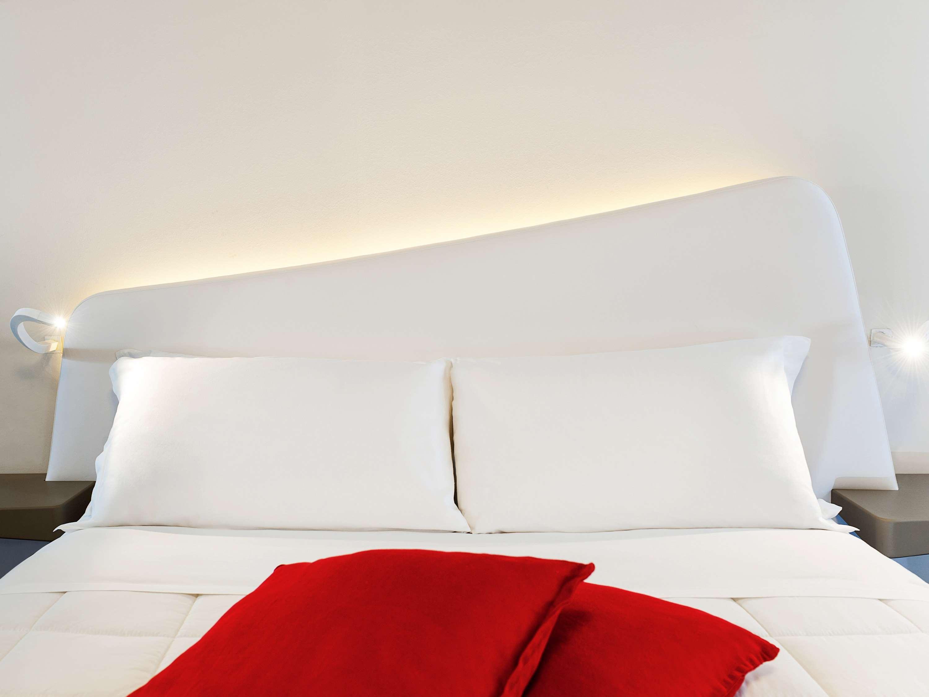Ibis Styles Palermo President Hotel Exterior foto