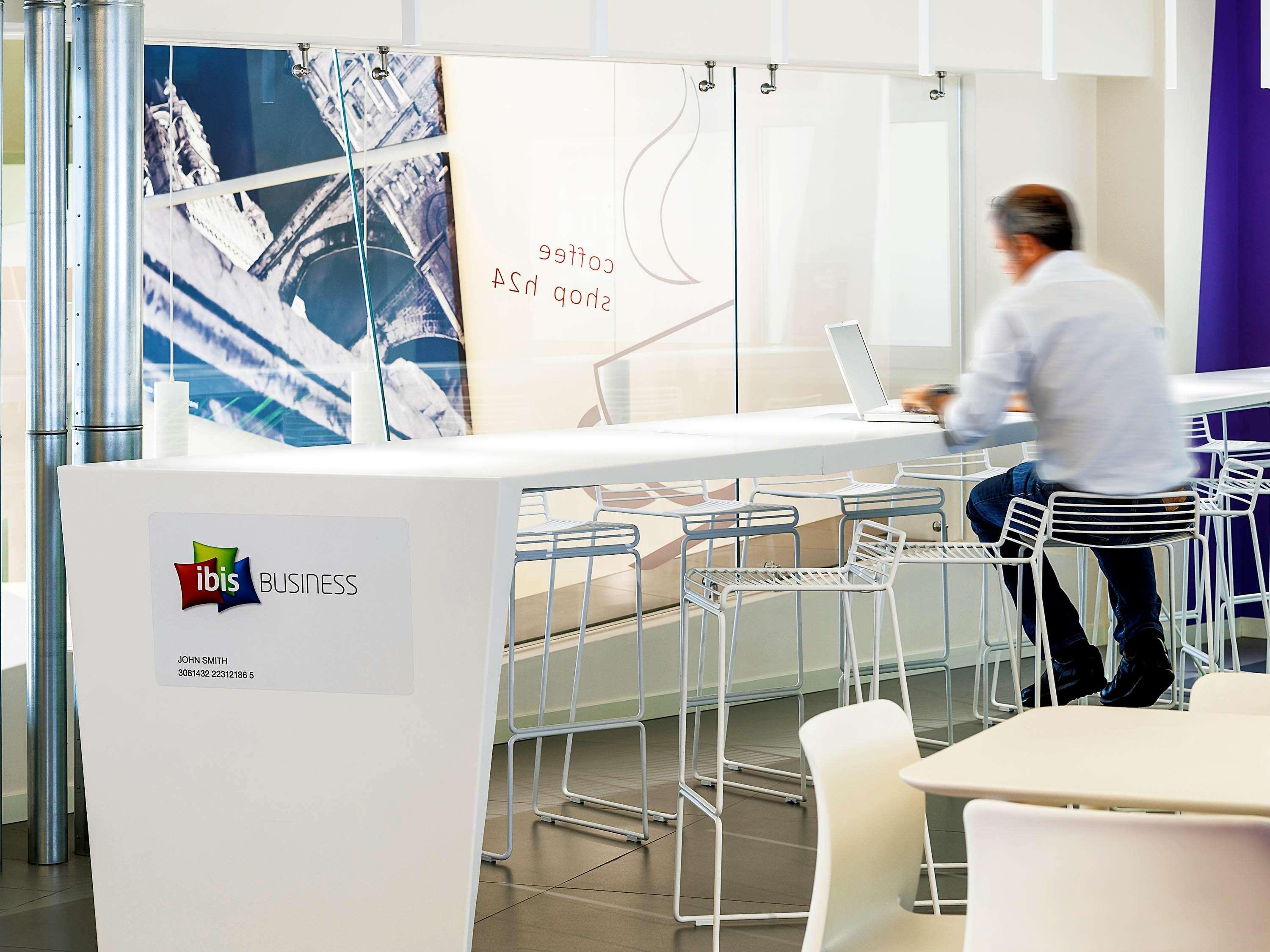Ibis Styles Palermo President Hotel Exterior foto