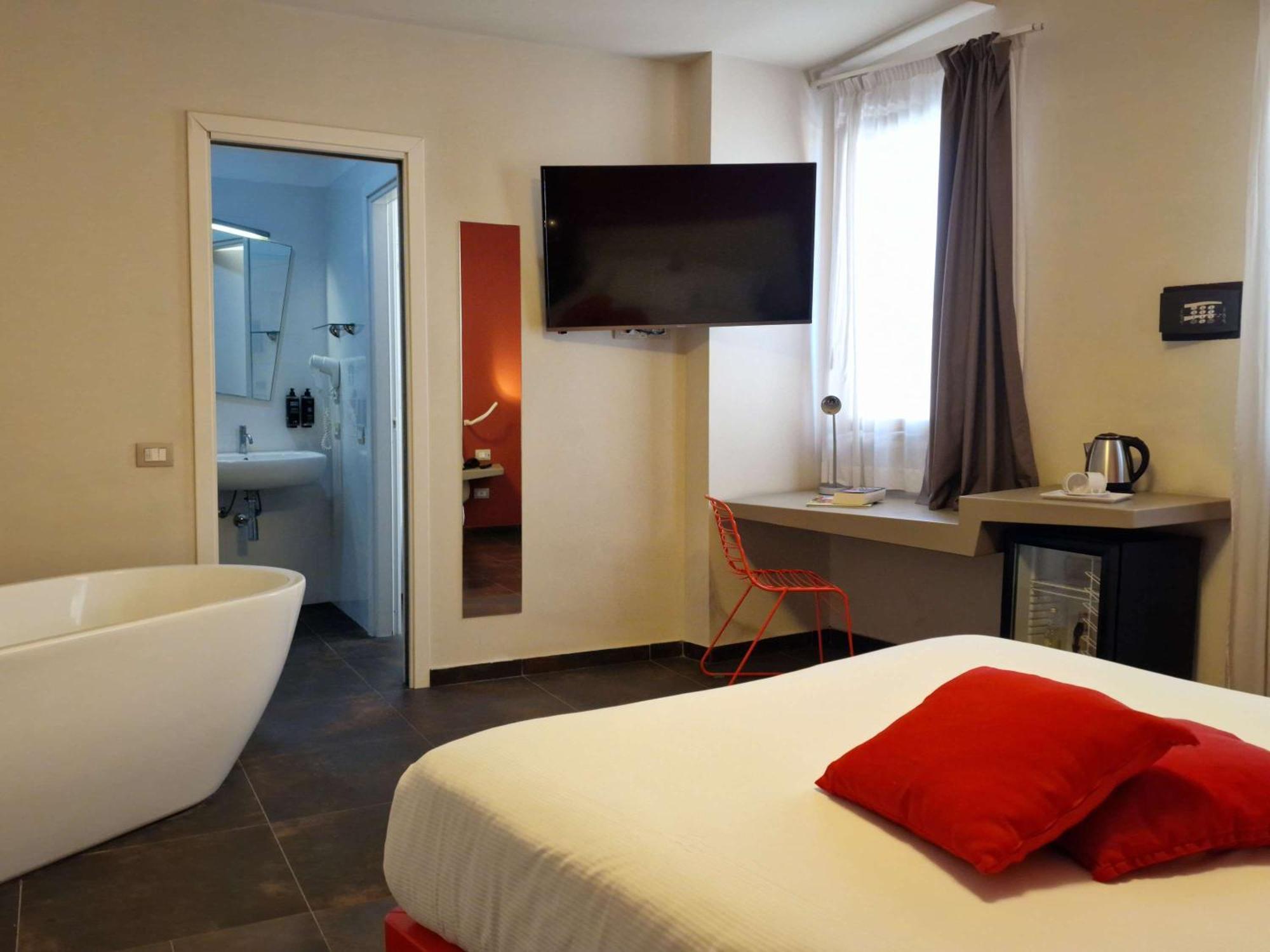 Ibis Styles Palermo President Hotel Exterior foto