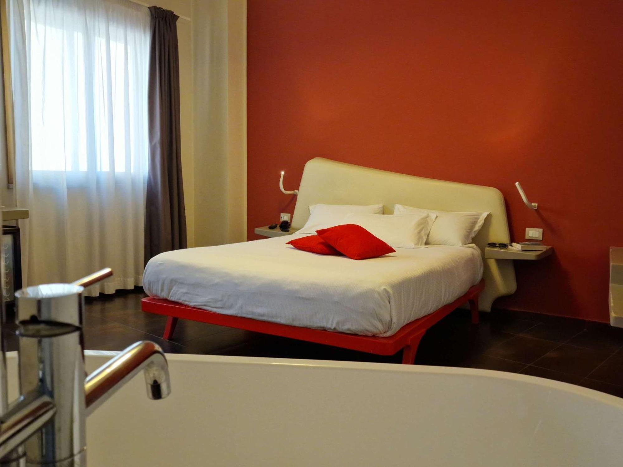 Ibis Styles Palermo President Hotel Exterior foto