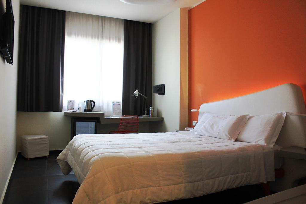 Ibis Styles Palermo President Hotel Exterior foto